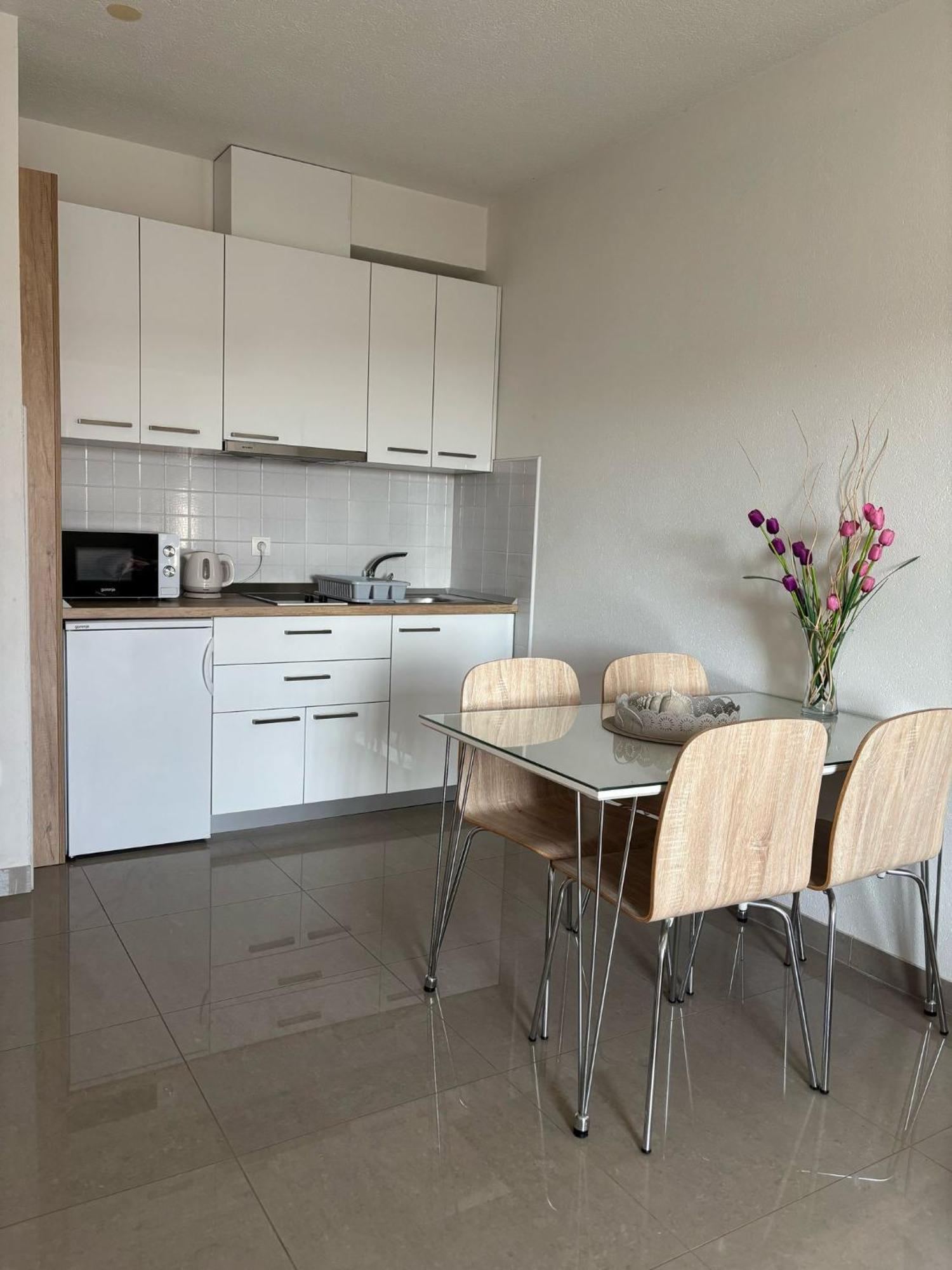 Nova Apartment *
